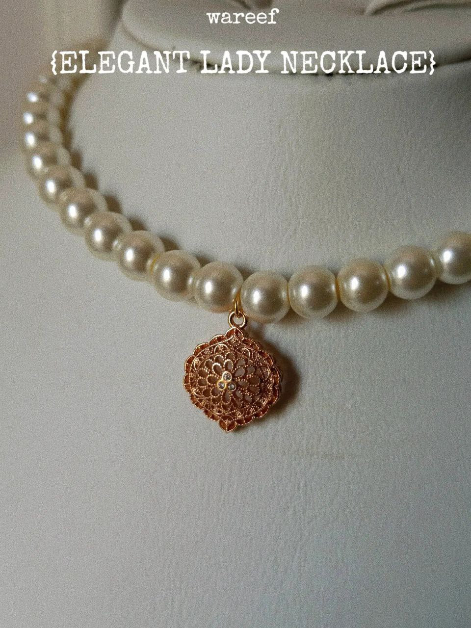 ELEGANT LADY necklace