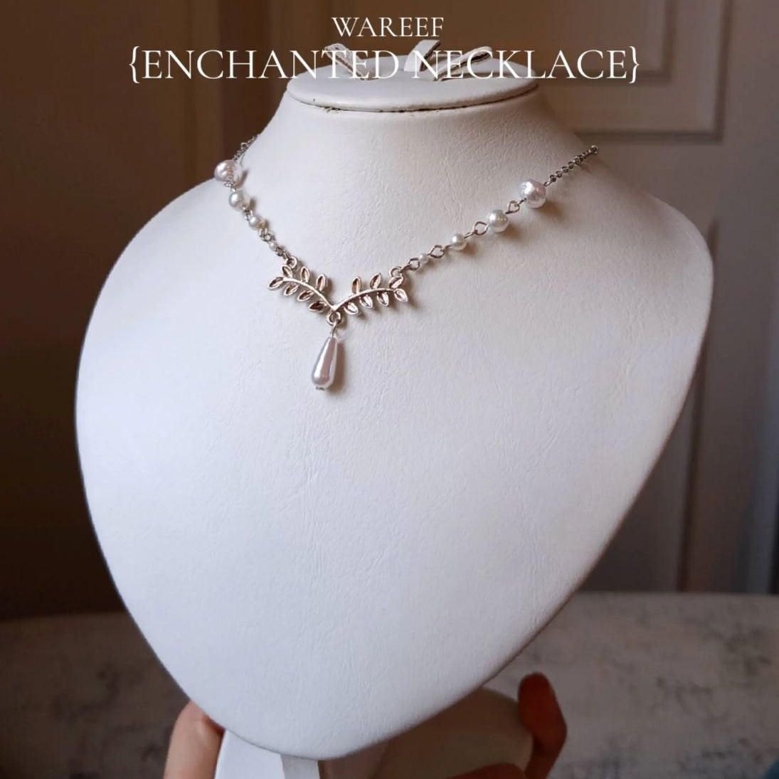 ROYAL ENCHANTED necklace