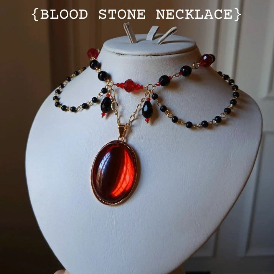 BLOOD STONE necklace