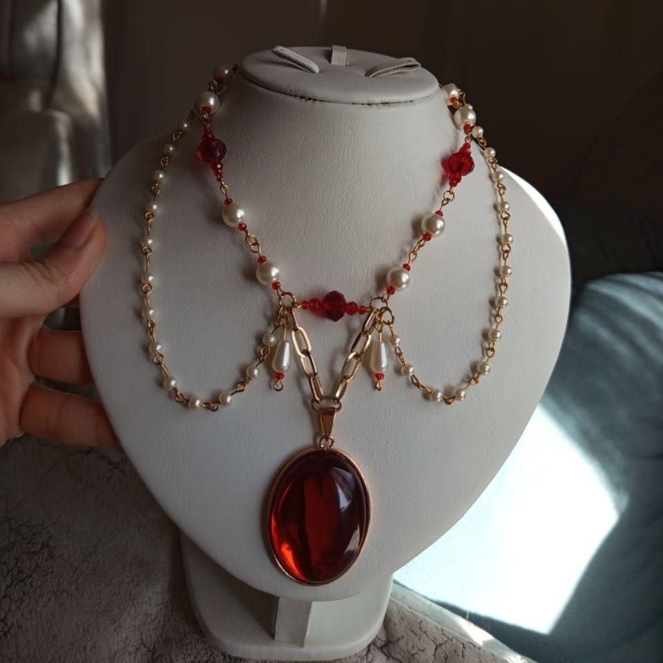 BLOOD STONE necklace
