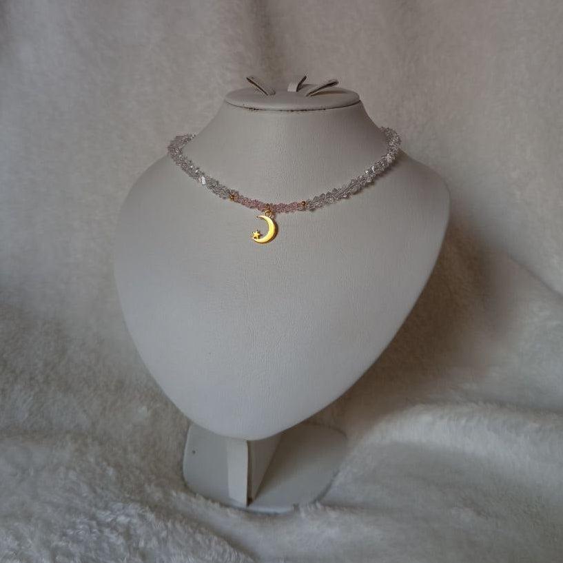 DREAMY GOLDEN MOON necklace
